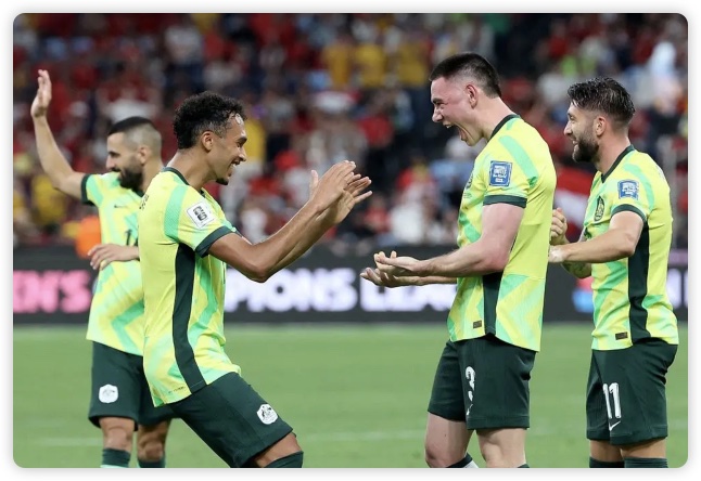 惨败！印尼10归化先发1-5澳大利亚 克鲁伊维特开门黑古德温两助攻